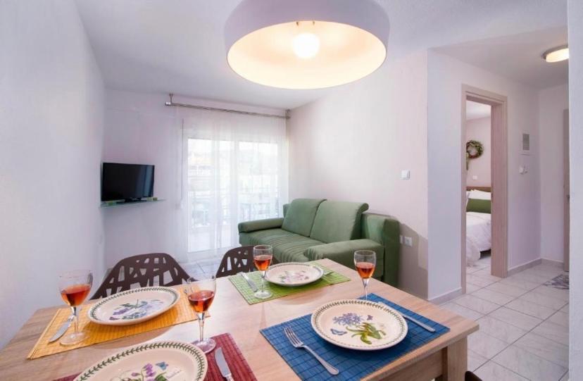 Lena Apartments 3 Потос Екстер'єр фото