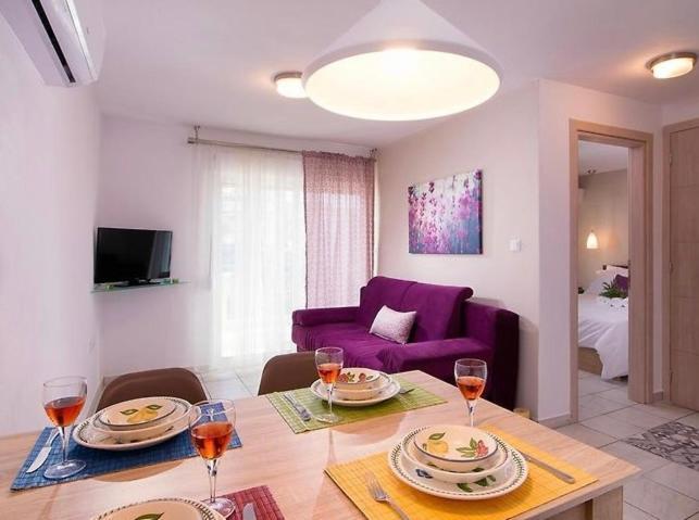 Lena Apartments 3 Потос Екстер'єр фото